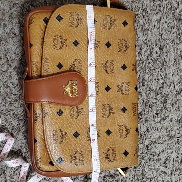 Sling bag - Picture 10 of 12